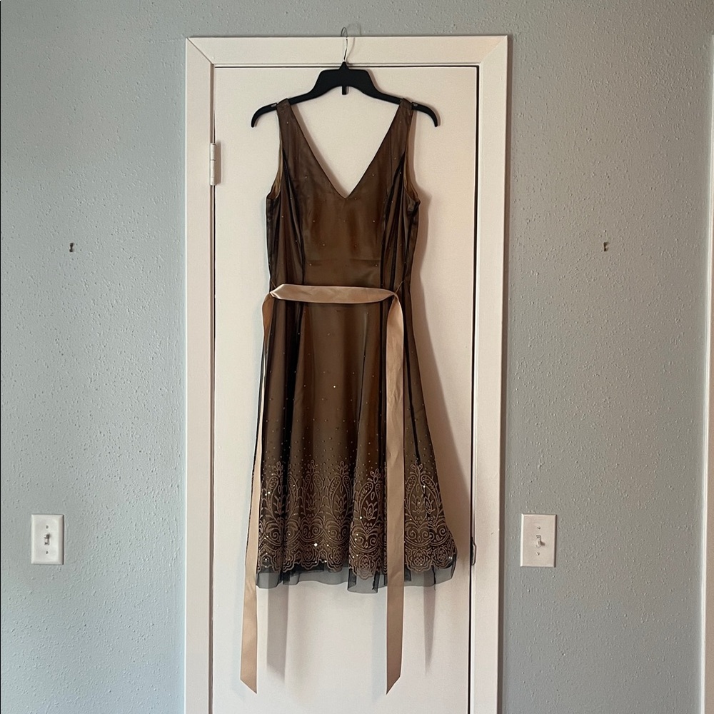 Adrianna Papell Boutique Gold Fabric